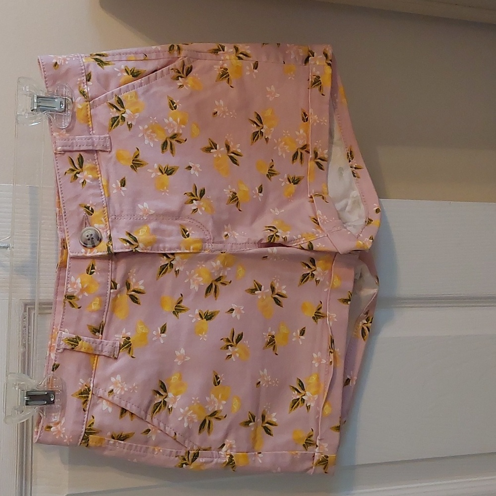 SO Favorite Midi Shorts
